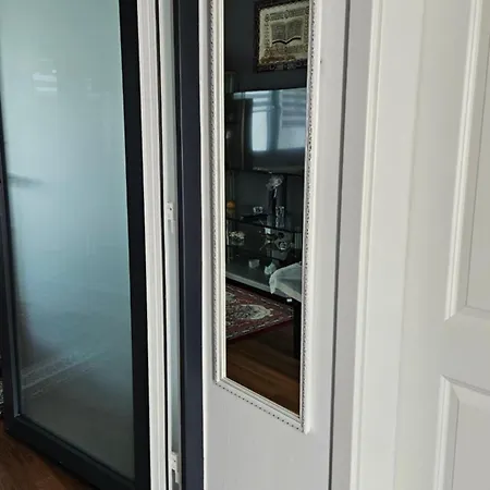 Moderne Mit Orientalischem Flair Und Top-lage Naeher Bonn Appartement *