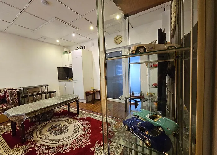 Moderne Mit Orientalischem Flair Und Top-lage Naeher Bonn Apartment Meckenheim (North Rhine-Westphalia)